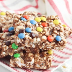 Marshmallow M&M’s popcorn bars